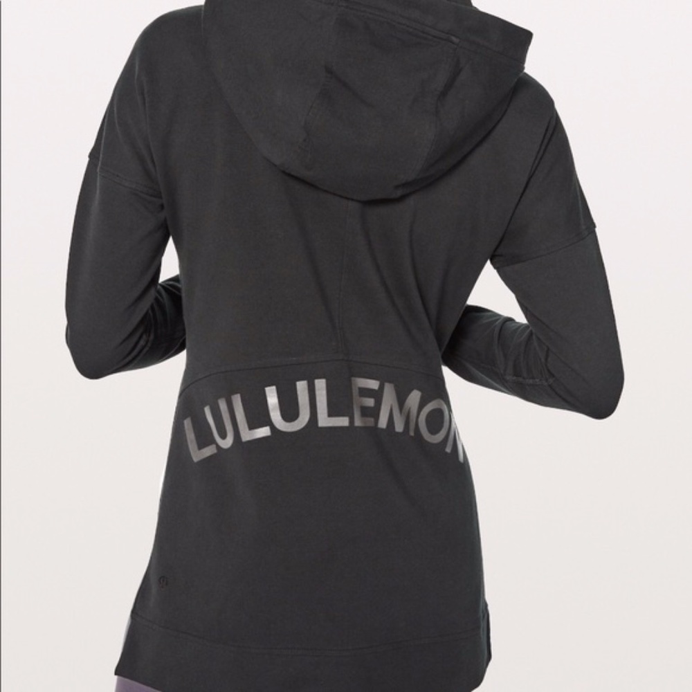Lululemon Black Pullover